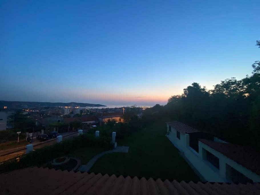 Al Casel: Storico Casello Sulla Ciclabile Triest Exterior foto