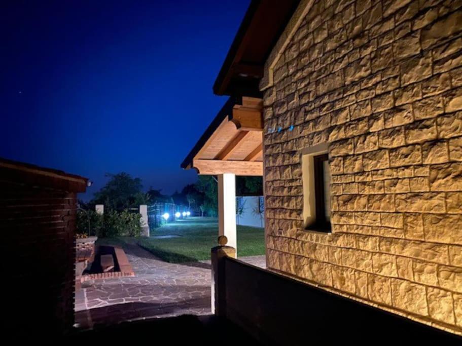 Al Casel: Storico Casello Sulla Ciclabile Triest Exterior foto